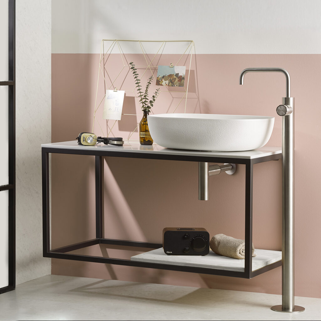 miscelatore lavabo da pavimento monocomando